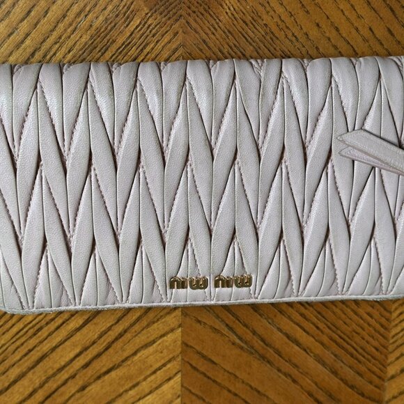 Miu Miu Blush Powder Pink Leather Zippy Long Wallet - Picture 1 of 8